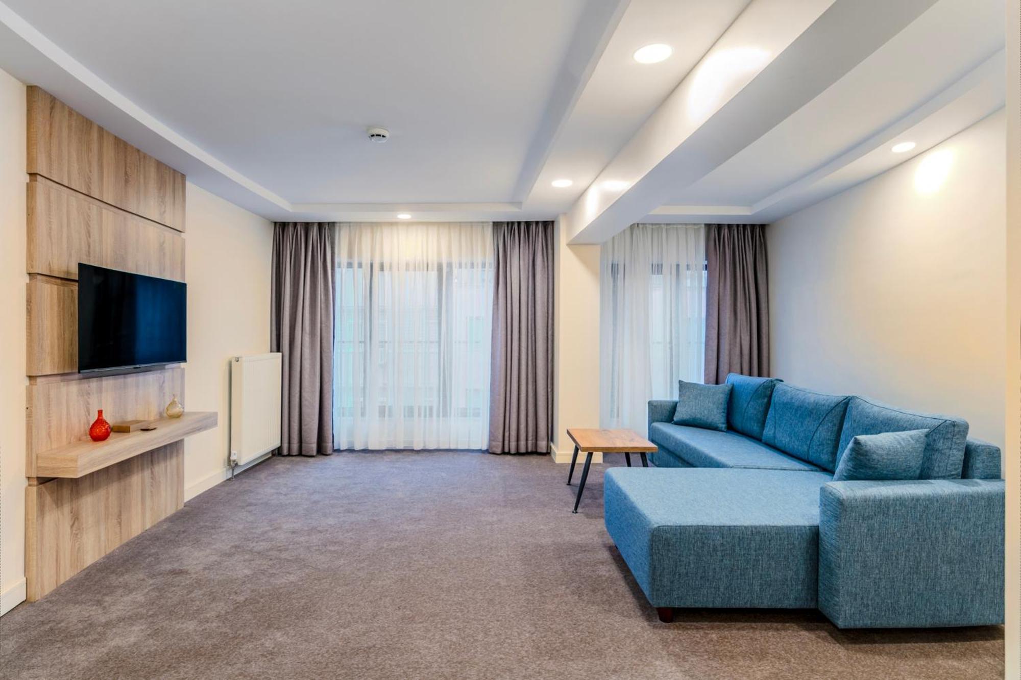 Roys Hotel & Suites อิสตันบูล ภายนอก รูปภาพ